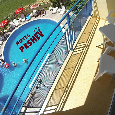 Peshev Family Vlas Hotel 3*