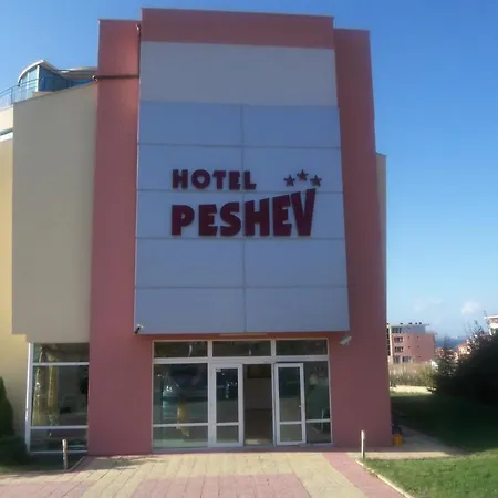 Хотел пешев семеен влас Свети Влас