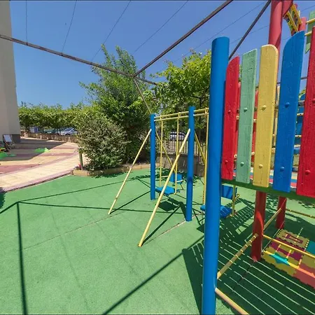 пешев семеен влас