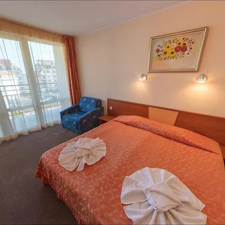 Hotel Peshev Family Vlas 3*