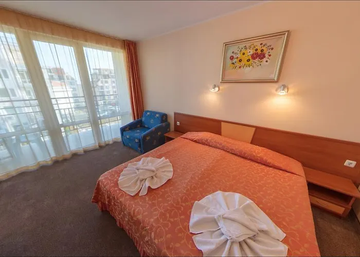 Hotel Peshev Family Vlas 3*